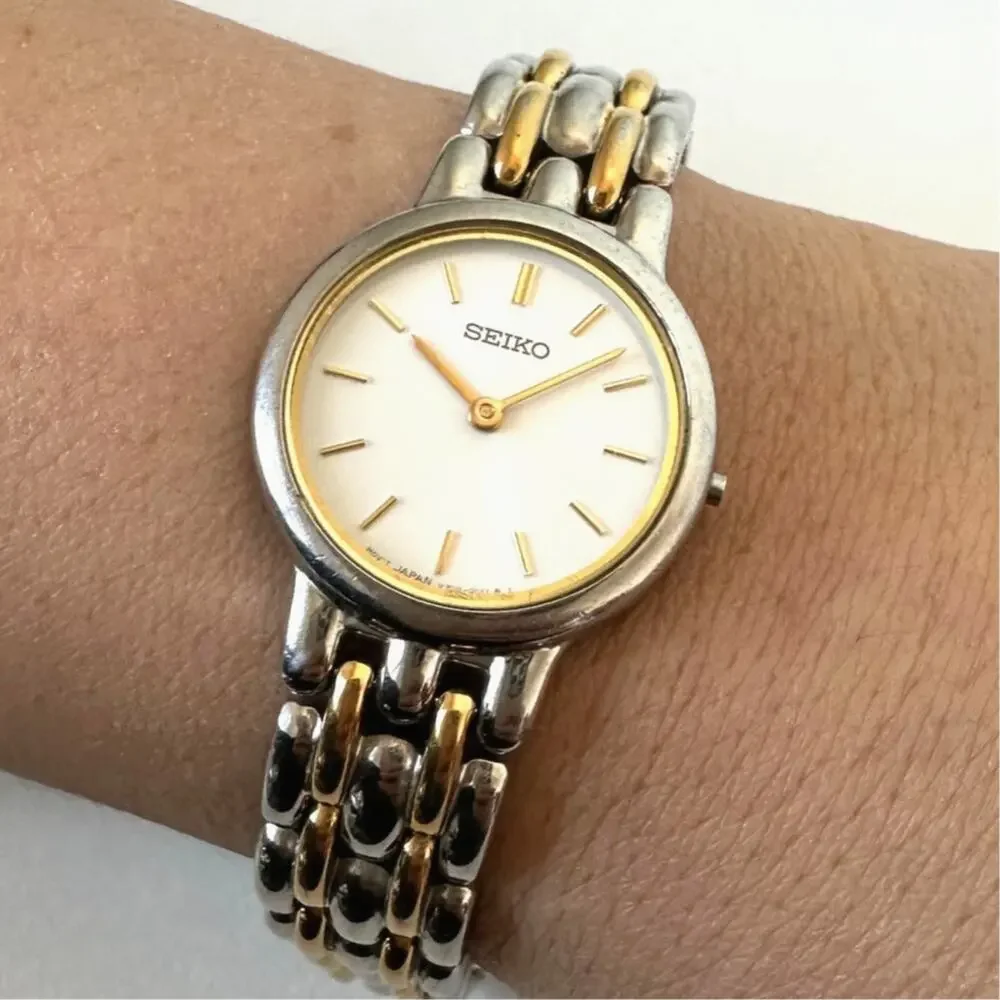 Seiko vintage v700